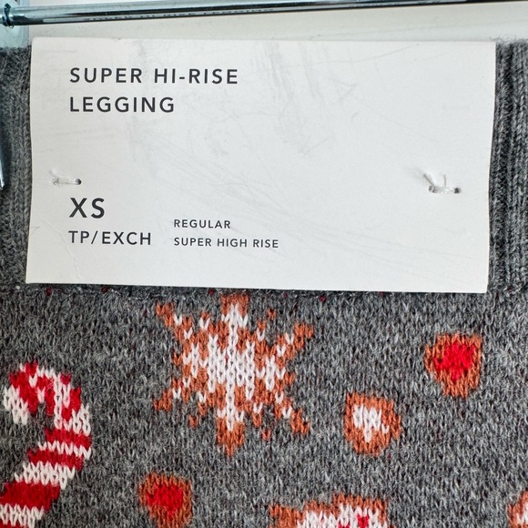 American Eagle Women's Gray Ornaments‎ Legging Warmer NWT $39.95 Size XS - Picture 4 of 12